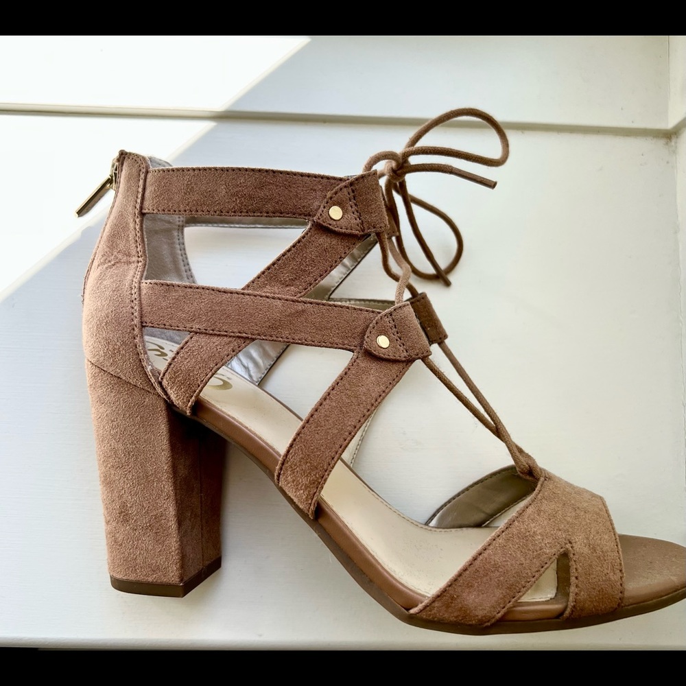 Circus by Sam Edelman Brown Suede Lace Up Block Heels